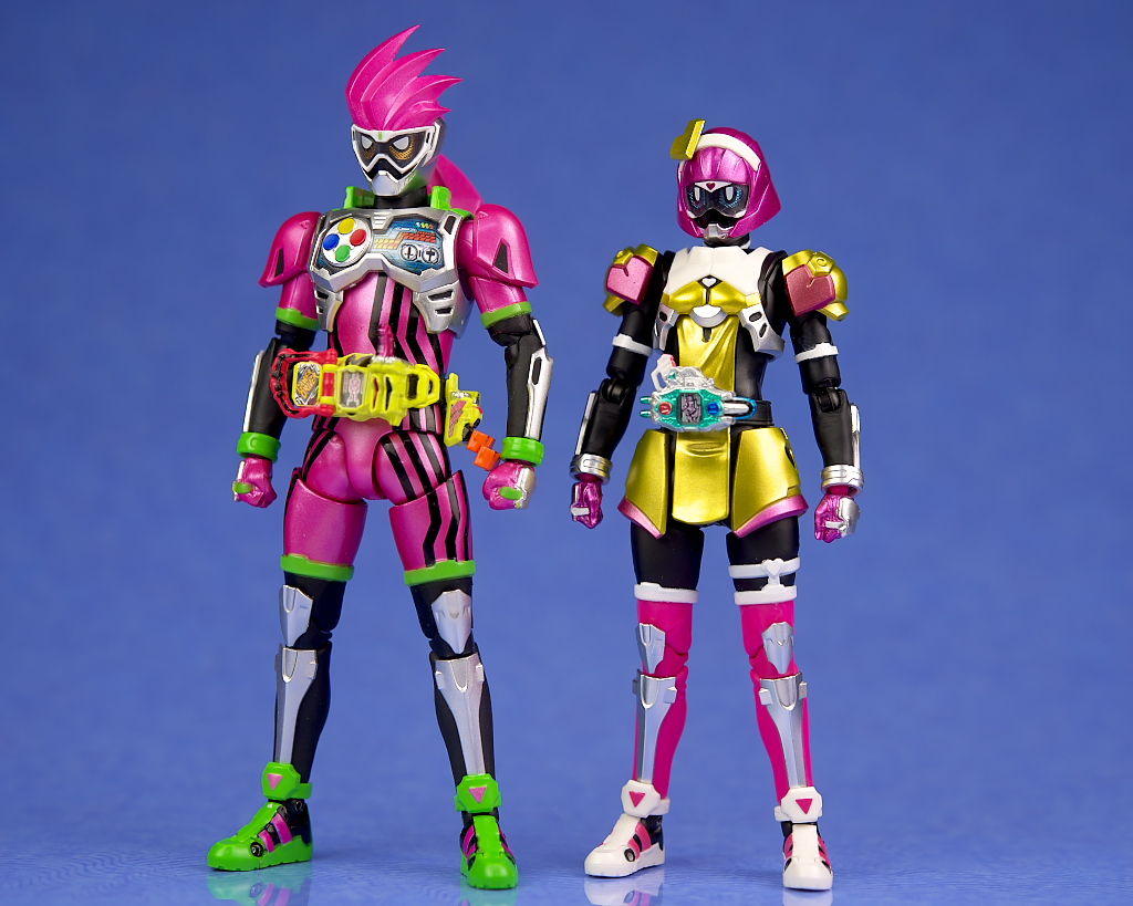 S.H.フィギュアーツ 仮面ライダーポッピー ときめきクライシス