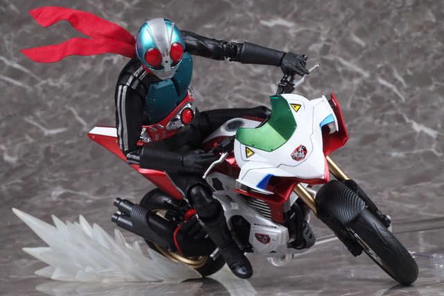 フィギュアーツ シンサイクロン号 レビュー
