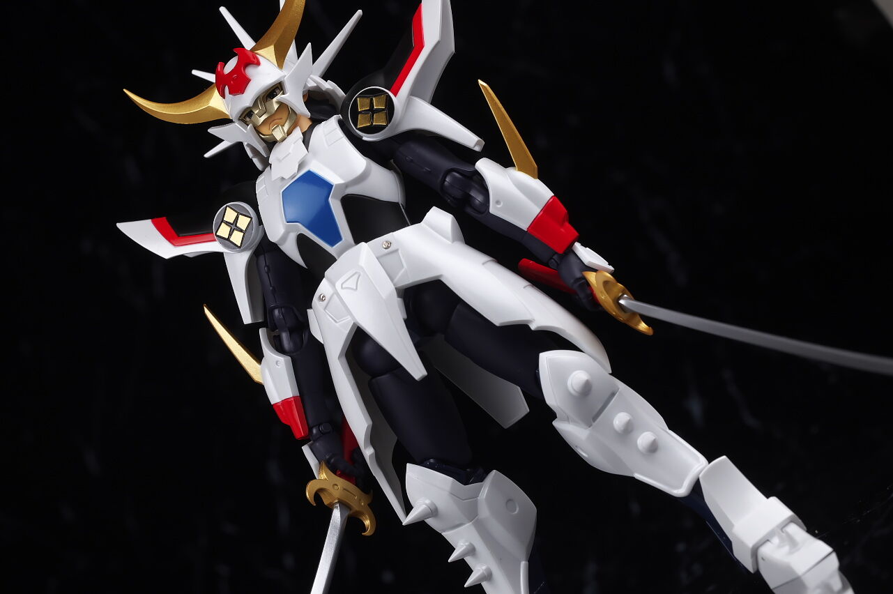 Amazon.co.jp: 千値練(Sentinel) 超弾可動 鎧伝サムライ