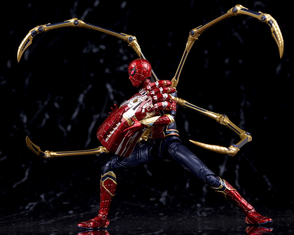 S.H.フィギュアーツ アイアン・スパイダー -≪FINAL BATTLE S.H.フィギュアーツ アイアン・スパイダー -≪FINAL BATTLE