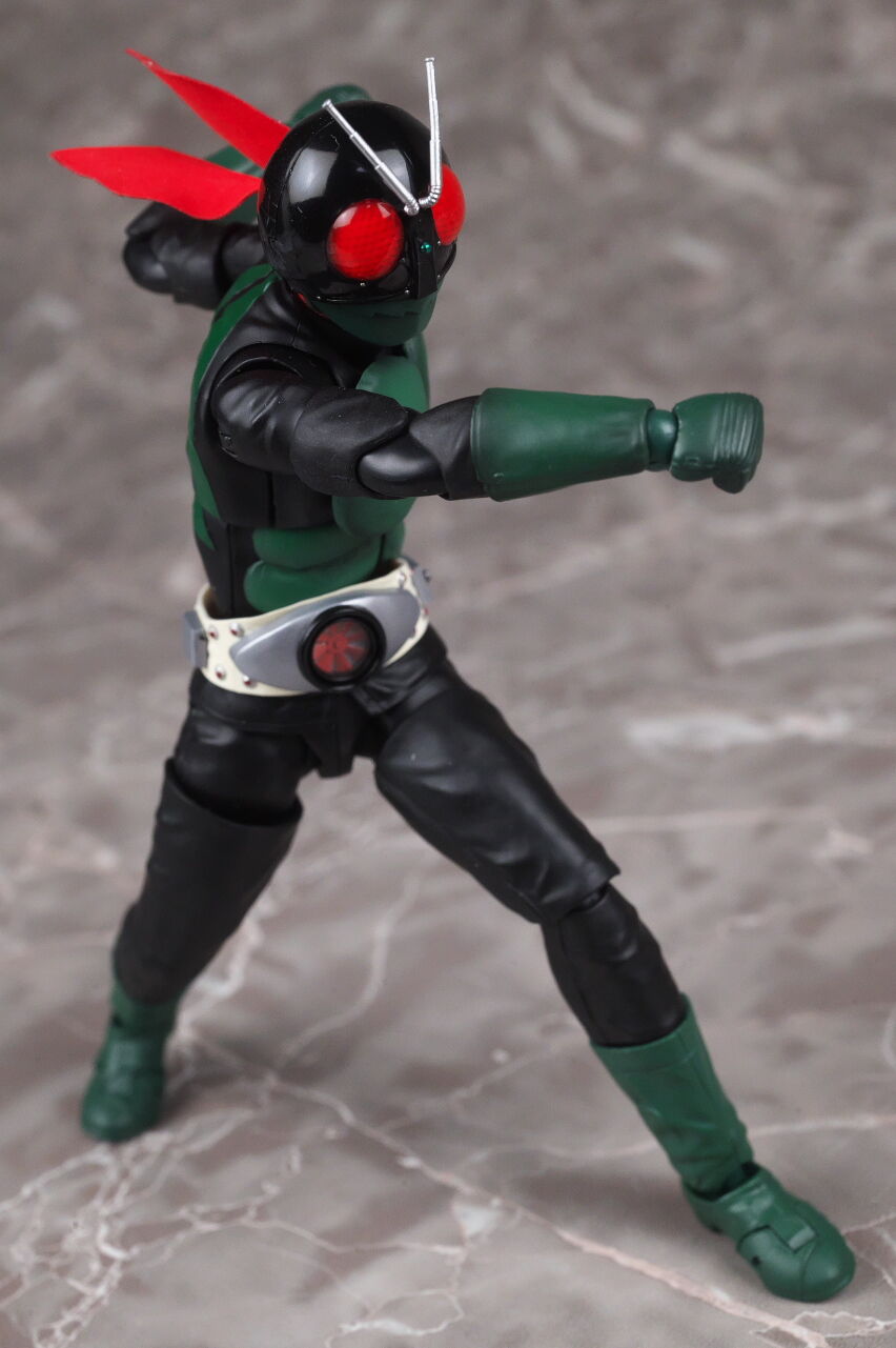 S.H.フィギュアーツ（真骨彫製法） 仮面ライダー1号（桜島Ver.） 栄光