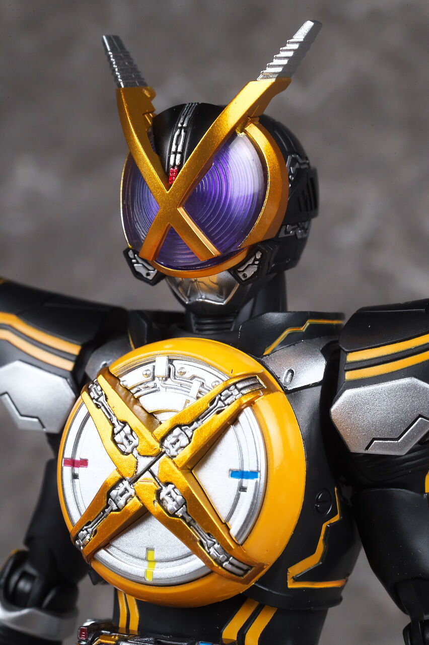 S.H.フィギュアーツ (真骨彫製法) 仮面ライダーネクストカイザ S.H.フィギュアーツ (真骨彫製法) 仮面ライダーネクストカイザ