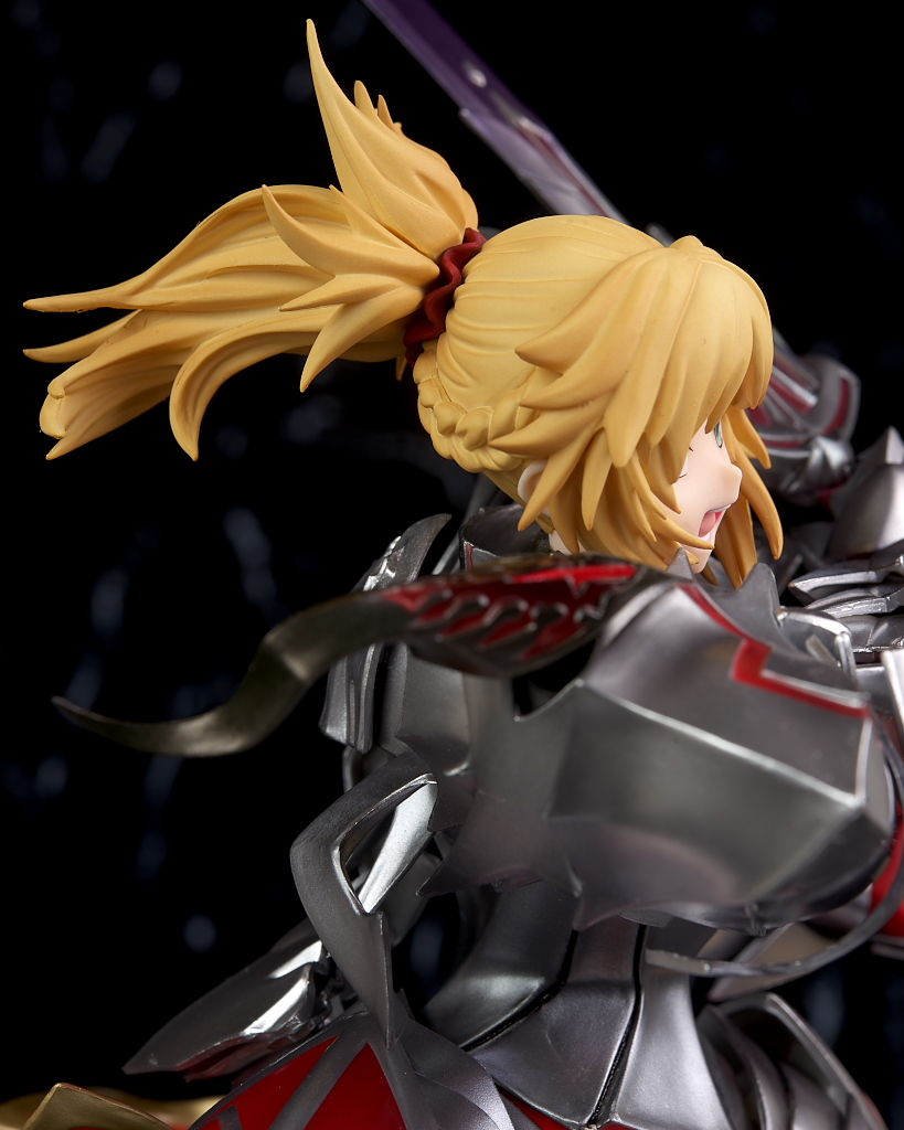赤のセイバー モードレッド ファットカンパニー 1/8スケールフィギュア Amazon.co.jp | Phat! ファット・カンパニー 1/8 ABS＆PVC製塗装