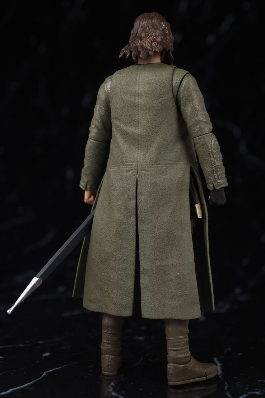 S.H.フィギュアーツ アラゴルン(ロード・オブ・ザ・リング) レビュー
