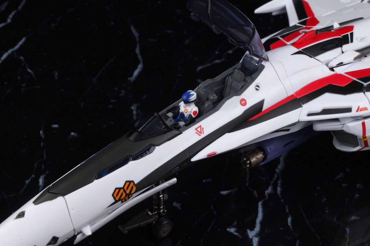 DX超合金 VF-25F スーパーメサイアバルキリー (早乙女アルト機 DX超合金 VF-25F スーパーメサイアバルキリー (早乙女アルト機