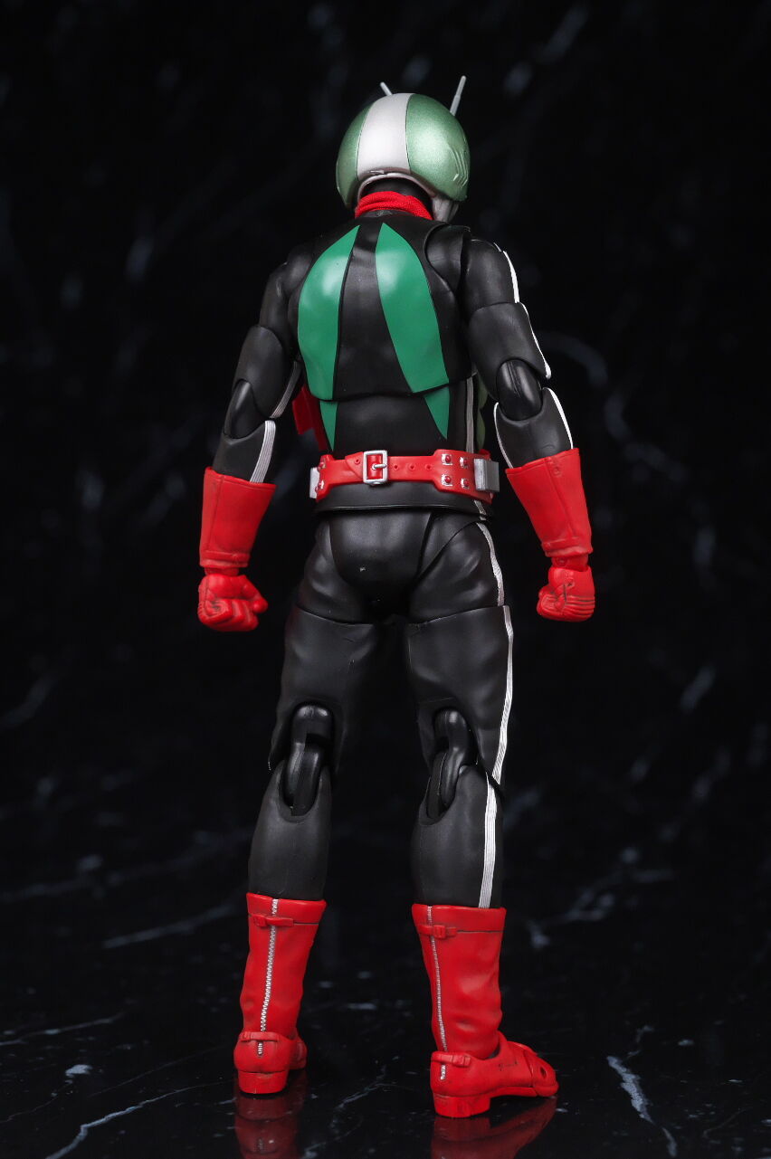 S.H.フィギュアーツ(真骨彫製法) 仮面ライダー新2号 栄光の昭和