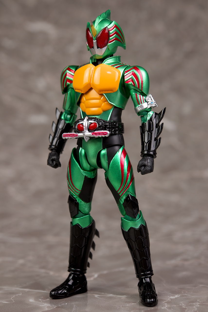 S H フィギュアーツ 仮面ライダーアマゾンオメガ レビュー はっちゃか S H フィギュアーツ 仮面ライダーアマゾンオメガ レビュー はっちゃか