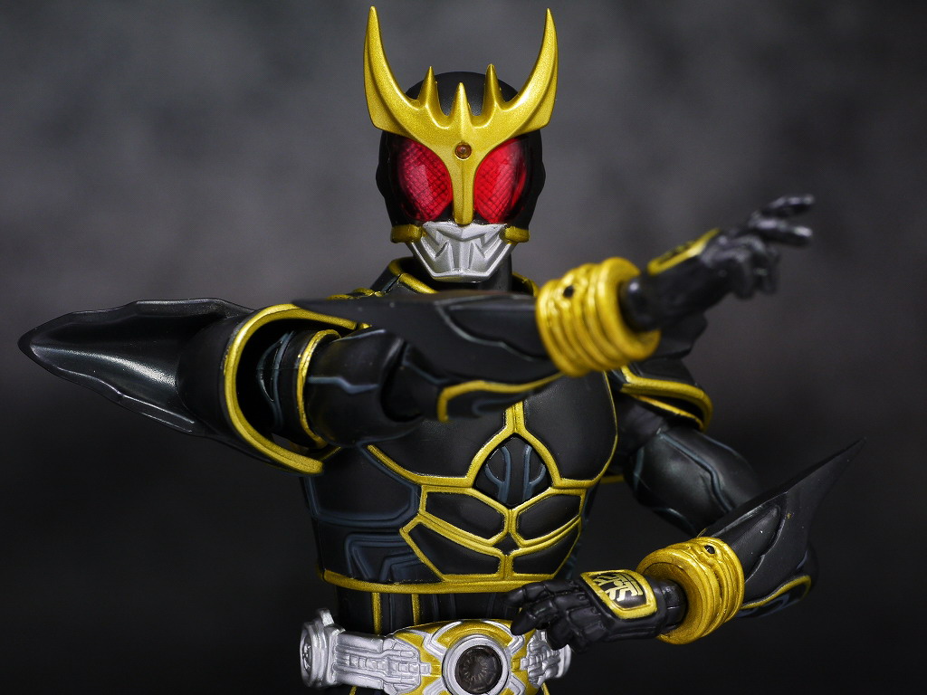 仮面ライダークウガ