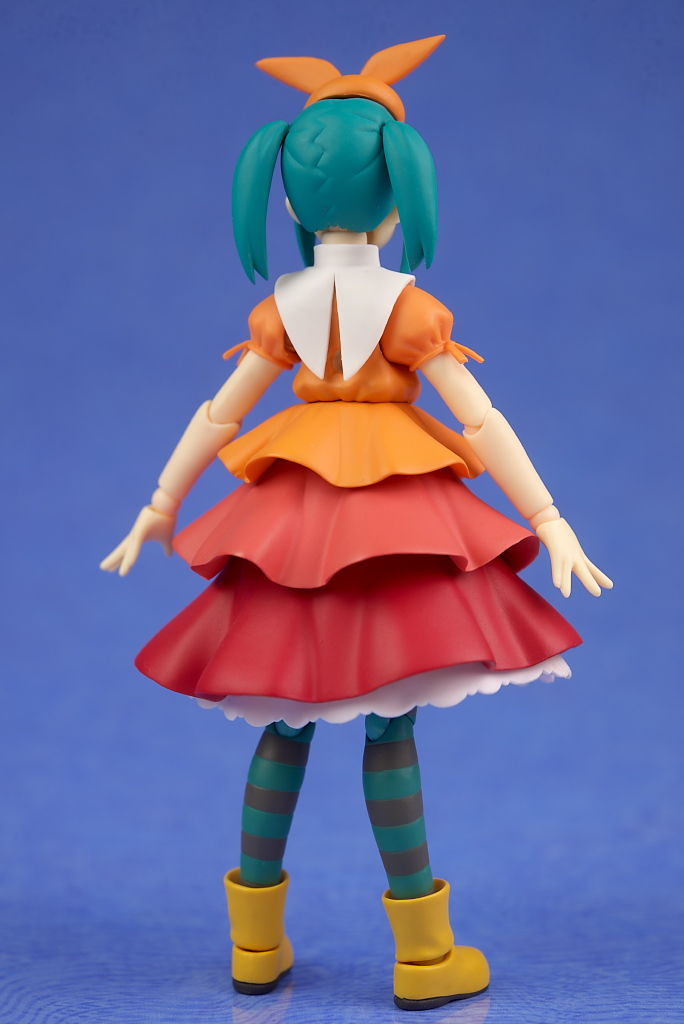 figma 327 斧乃木余接 51CgdY24VcL._UF894,1000_QL80_.jpg
