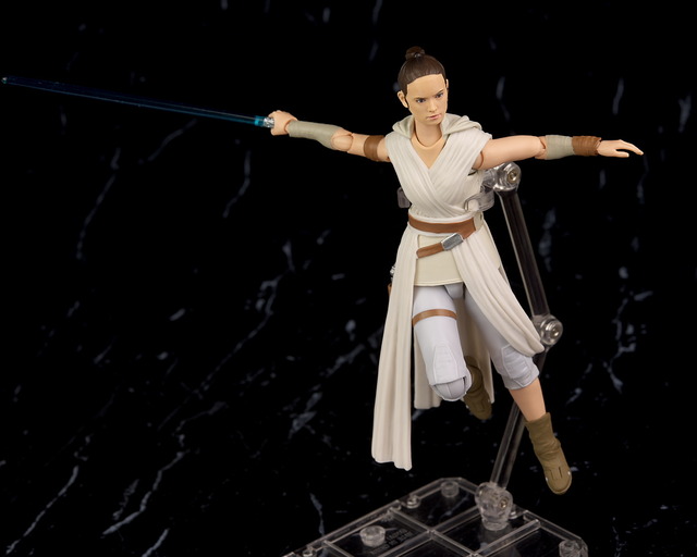 S.H.フィギュアーツ スターウォーズ レイ & D-O Amazon | TAMASHII NATIONS S.H.フィギュアーツ スター