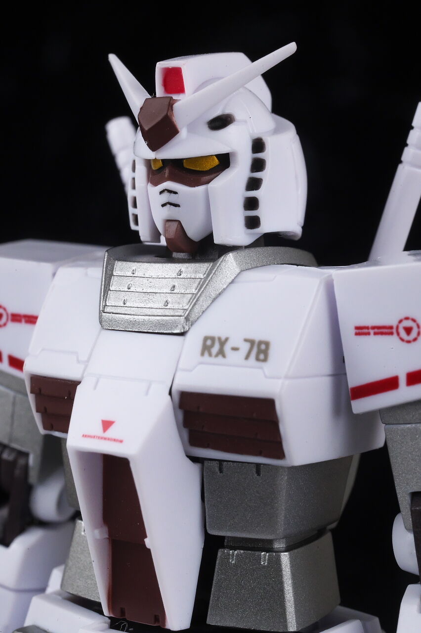 ROBOT魂 RX-78-2 ガンダム(ロールアウトカラー)&『プラモ狂 ROBOT魂 RX-78-2 ガンダム(ロールアウトカラー)&『プラモ狂