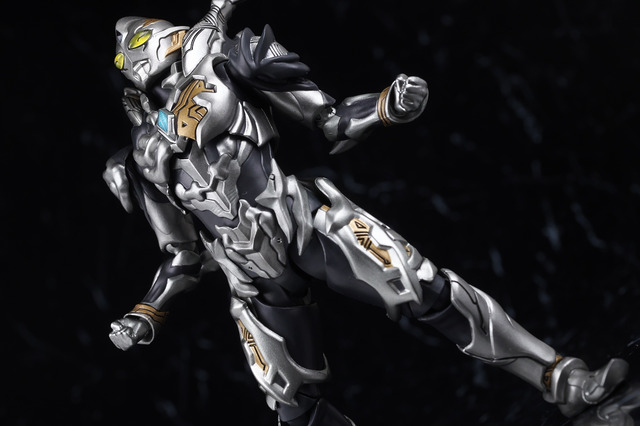 レビュー】S.H.Figuarts トリガーダーク