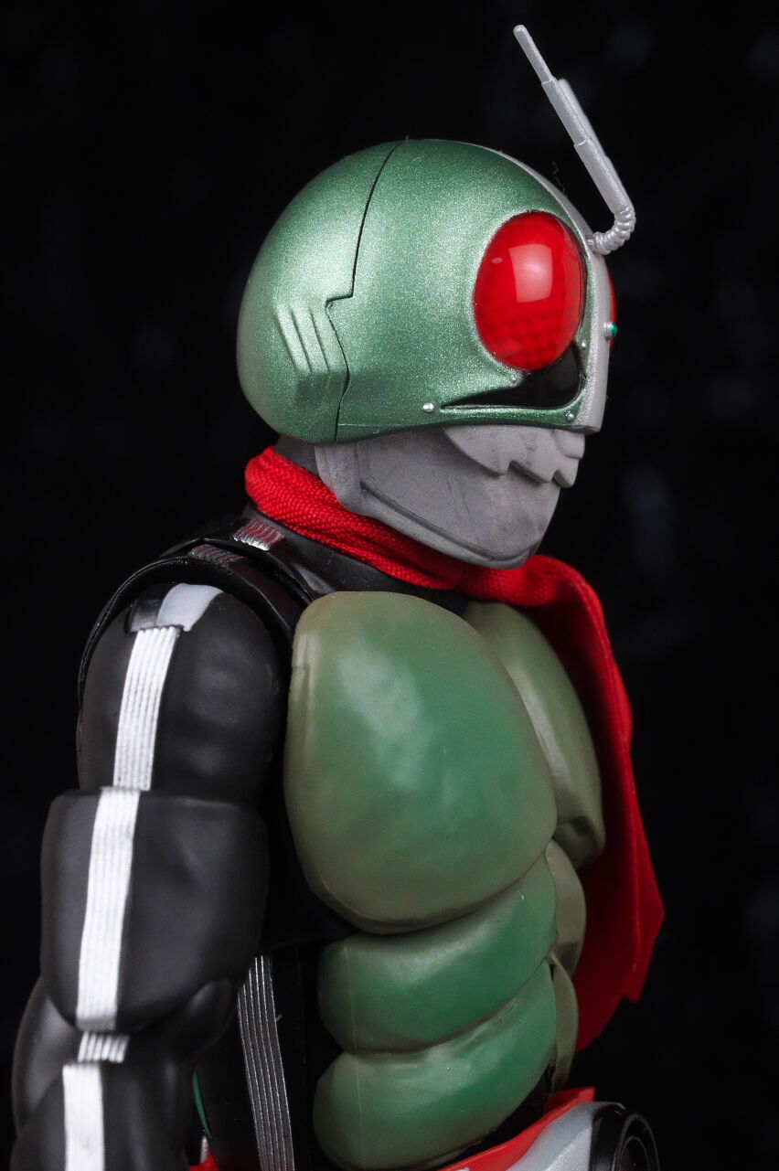 S.H.フィギュアーツ(真骨彫製法) 仮面ライダー新2号 栄光の昭和