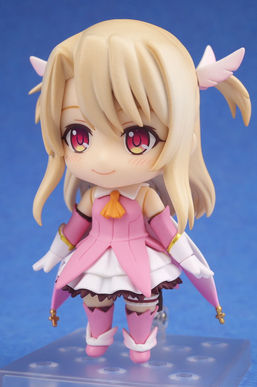 ねんどろいど イリヤスフィール・フォン・アインツベルン