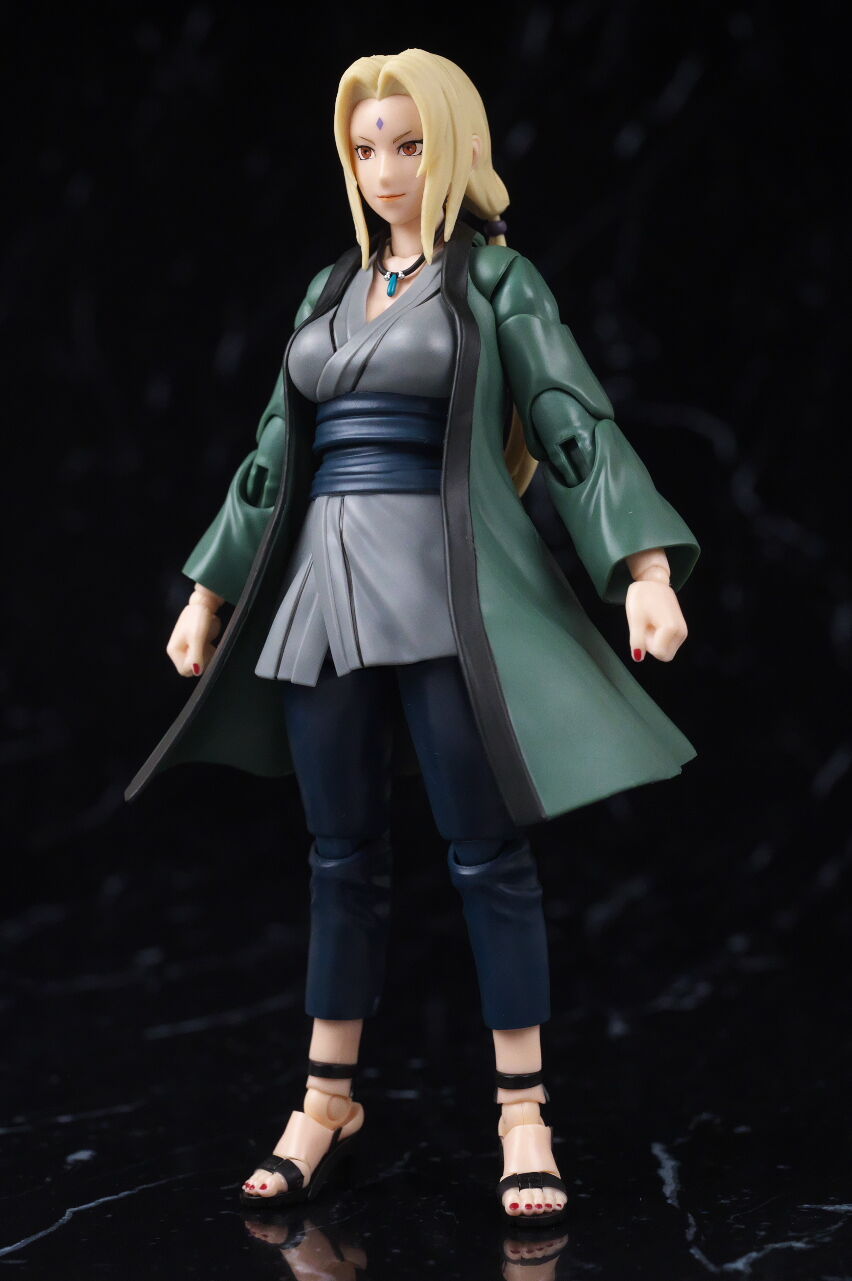 S.H.フィギュアーツ 綱手 -百豪極めし伝説の医療忍者- レビュー