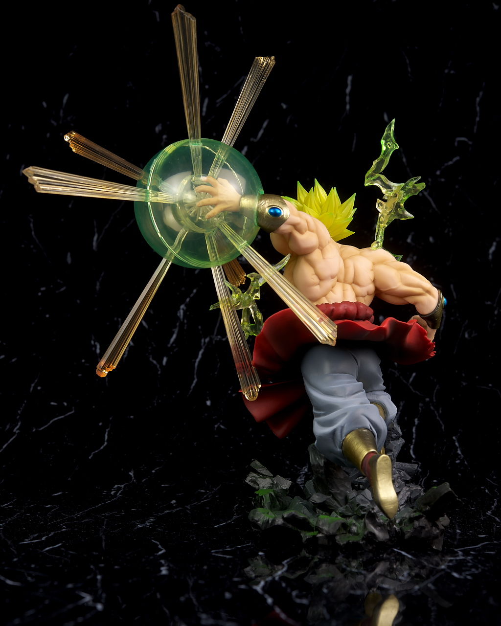 フィギュアーツZERO スーパーサイヤ人ブロリー -烈戦- レビュー フィギュアーツZERO スーパーサイヤ人ブロリー -烈戦- レビュー