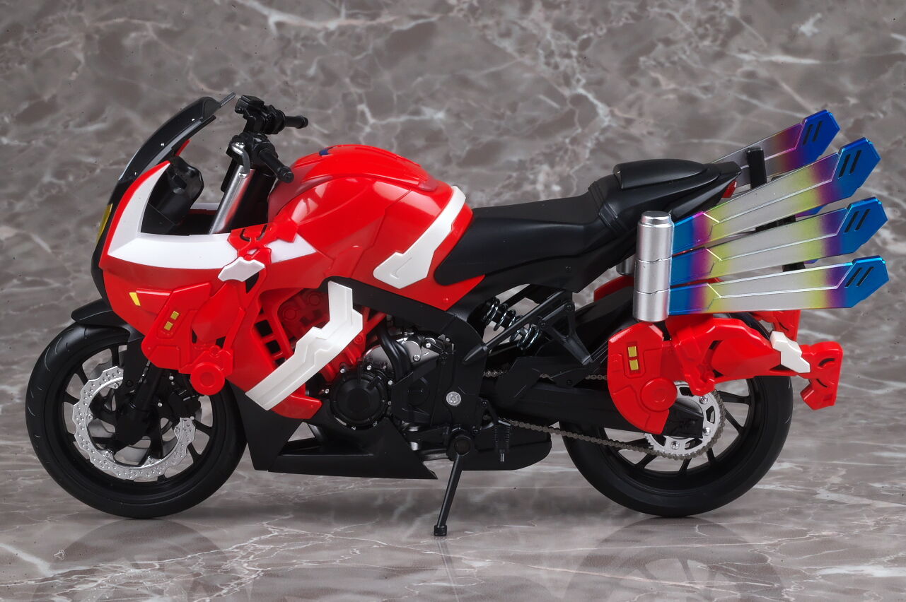 S.H.フィギュアーツ ブーストライカー レビュー : はっちゃか
