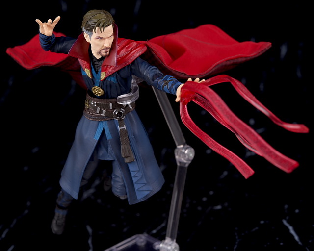 转日评 BANDAI 21年1月: S.H.F 奇异博士-《BATTLE ON TITAN》版-(复联3)