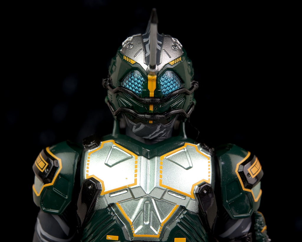 S.H.Figuarts仮面ライダーアマゾンネオアルファ 仮面ライダーアマゾンズ レビュー】 S.H.Figuarts 仮面ライダーアマゾンネオアルファ