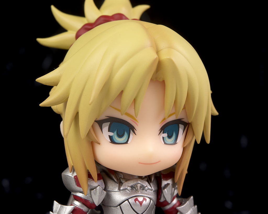 ねんどろいど “赤”のセイバー モードレッド レビュー : はっちゃか