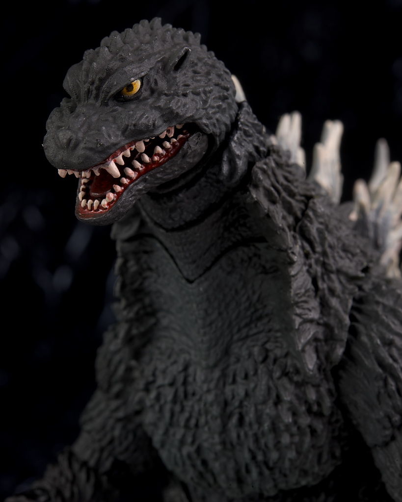 S.H.モンスターアーツ ゴジラ (2002) レビュー : はっちゃか