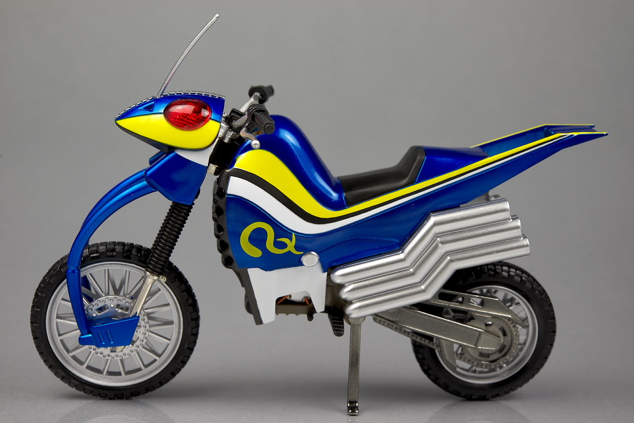 S.H.フィギュアーツ アクロバッター レビュー : はっちゃか