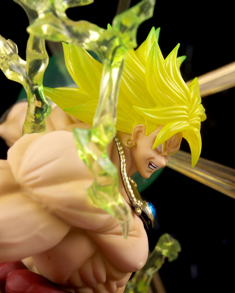 フィギュアーツZERO スーパーサイヤ人ブロリー -烈戦- レビュー : はっ