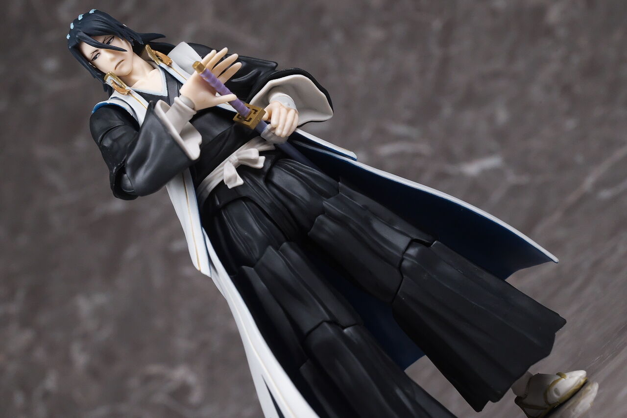 S.H.フィギュアーツ 朽木白哉 レビュー : はっちゃか S.H.フィギュアーツ 朽木白哉 レビュー : はっちゃか