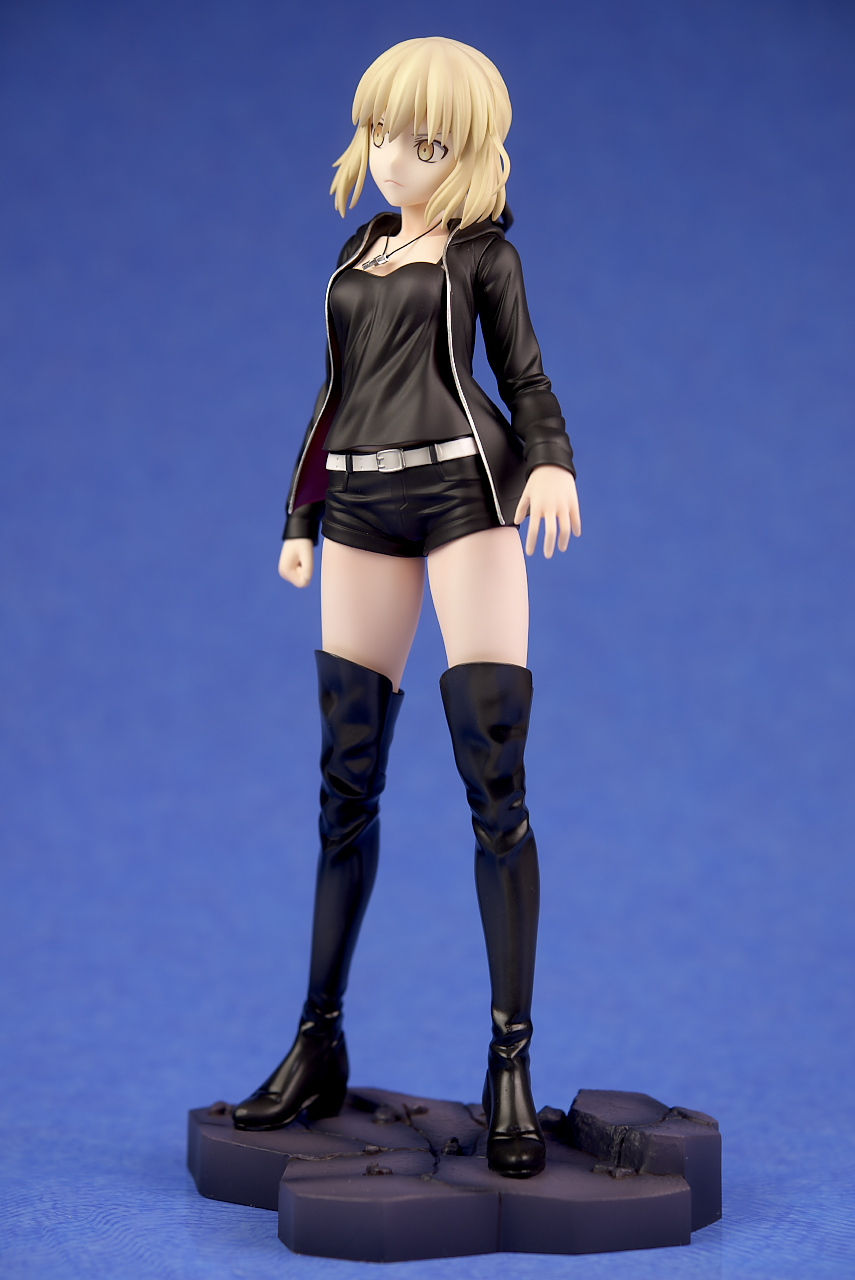 コトブキヤ セイバー/アルトリア・ペンドラゴン〔オルタ〕私服 コトブキヤ セイバー/アルトリア・ペンドラゴン〔オルタ〕私服