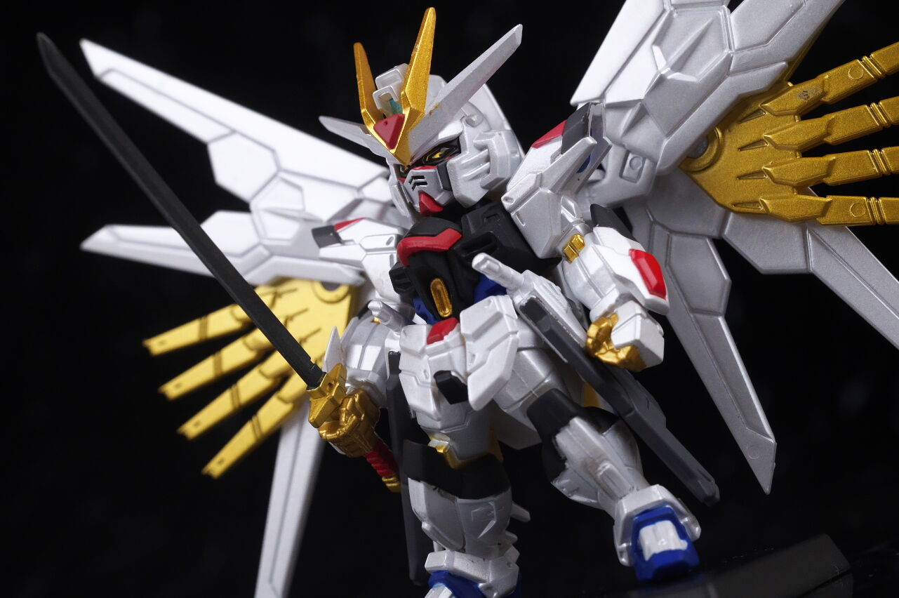 ガンダムコンバージ 塗装 マイティーストライクフリーダム