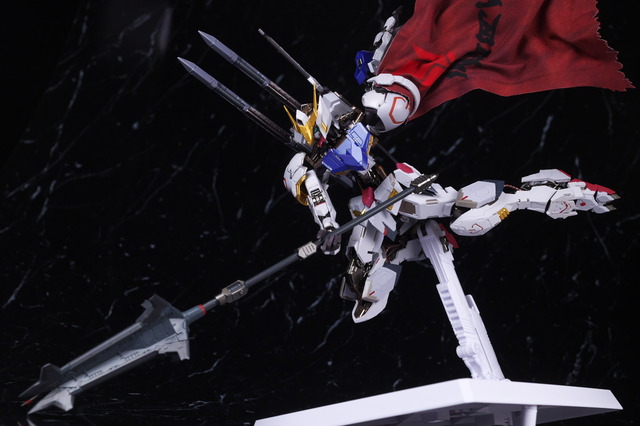 METAL BUILD ガンダムバルバトス（第4形態）＋ブーメランメイス