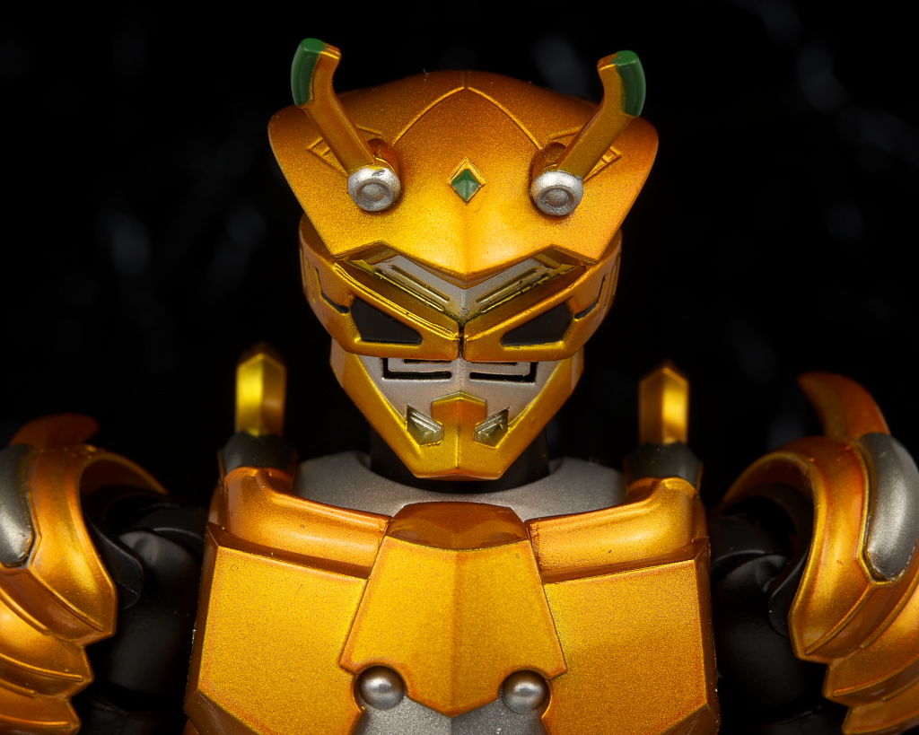 S.H.フィギュアーツ 仮面ライダーシザース レビュー : はっちゃか