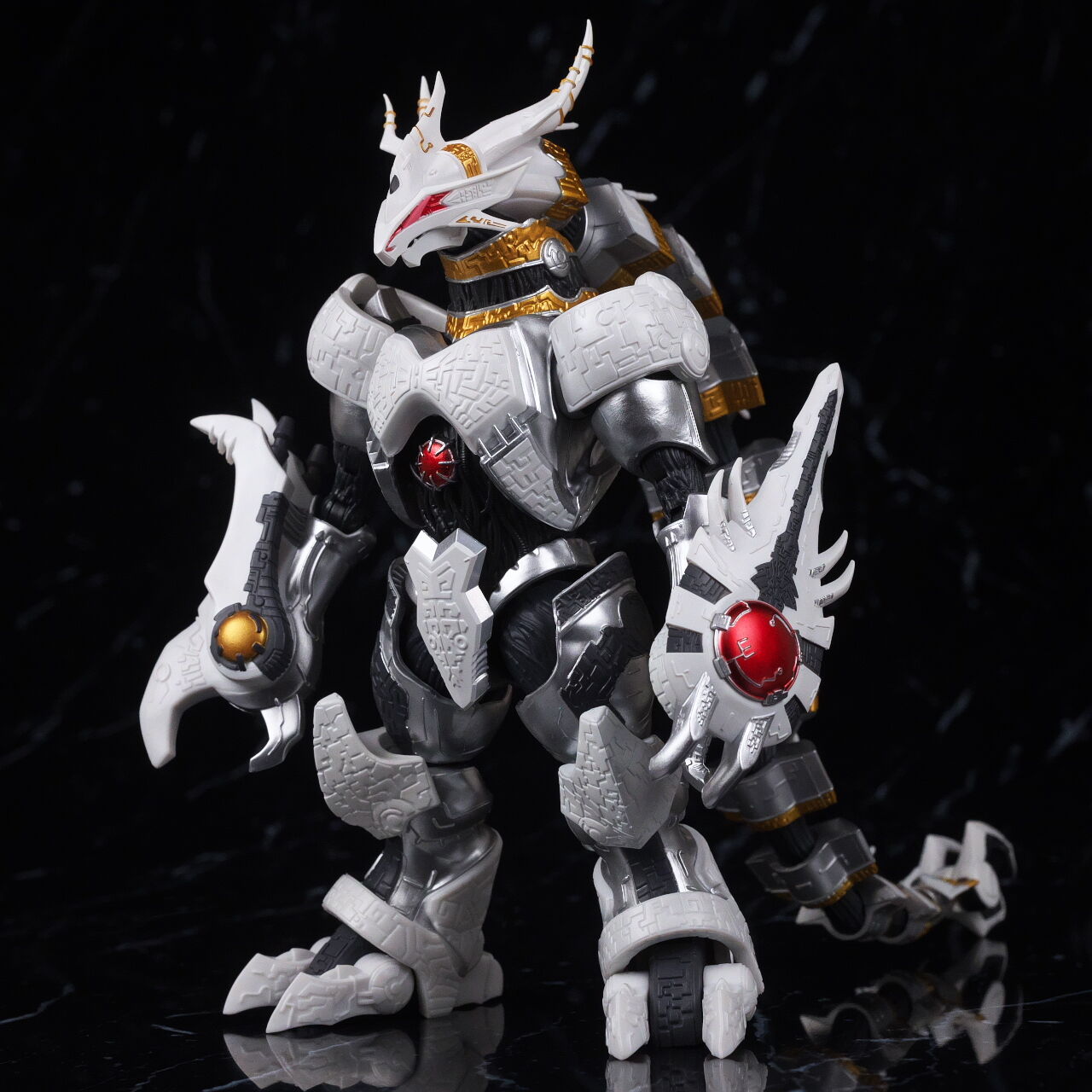 S.H.フィギュアーツ　ギャラクトロン S.H.Figuarts ギャラクトロン | ウルトラマンオーブ フィギュア