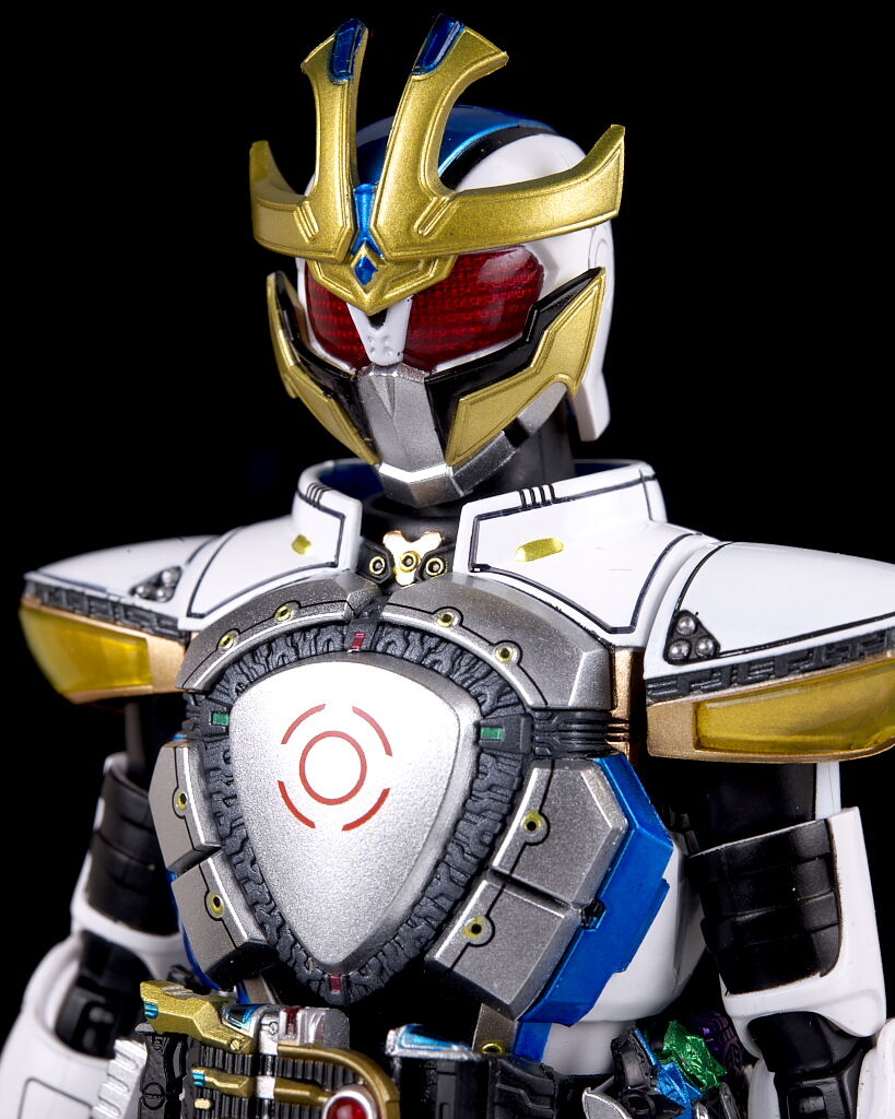 S.H.フィギュアーツ(真骨彫製法) 仮面ライダーイクサ セーブ S.H.フィギュアーツ(真骨彫製法) 仮面ライダーイクサ セーブ
