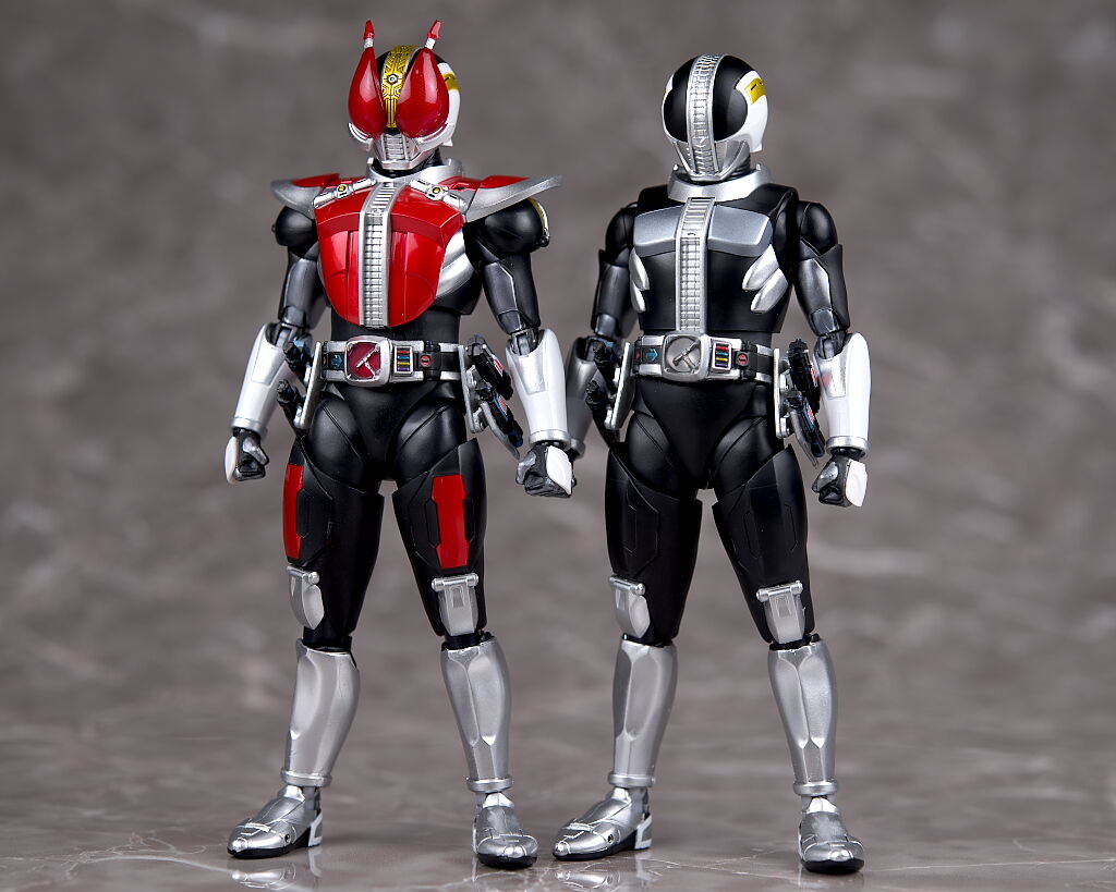 S.H.フィギュアーツ(真骨彫製法) 仮面ライダー電王 S.H.フィギュアーツ(真骨彫製法) 仮面ライダー電王