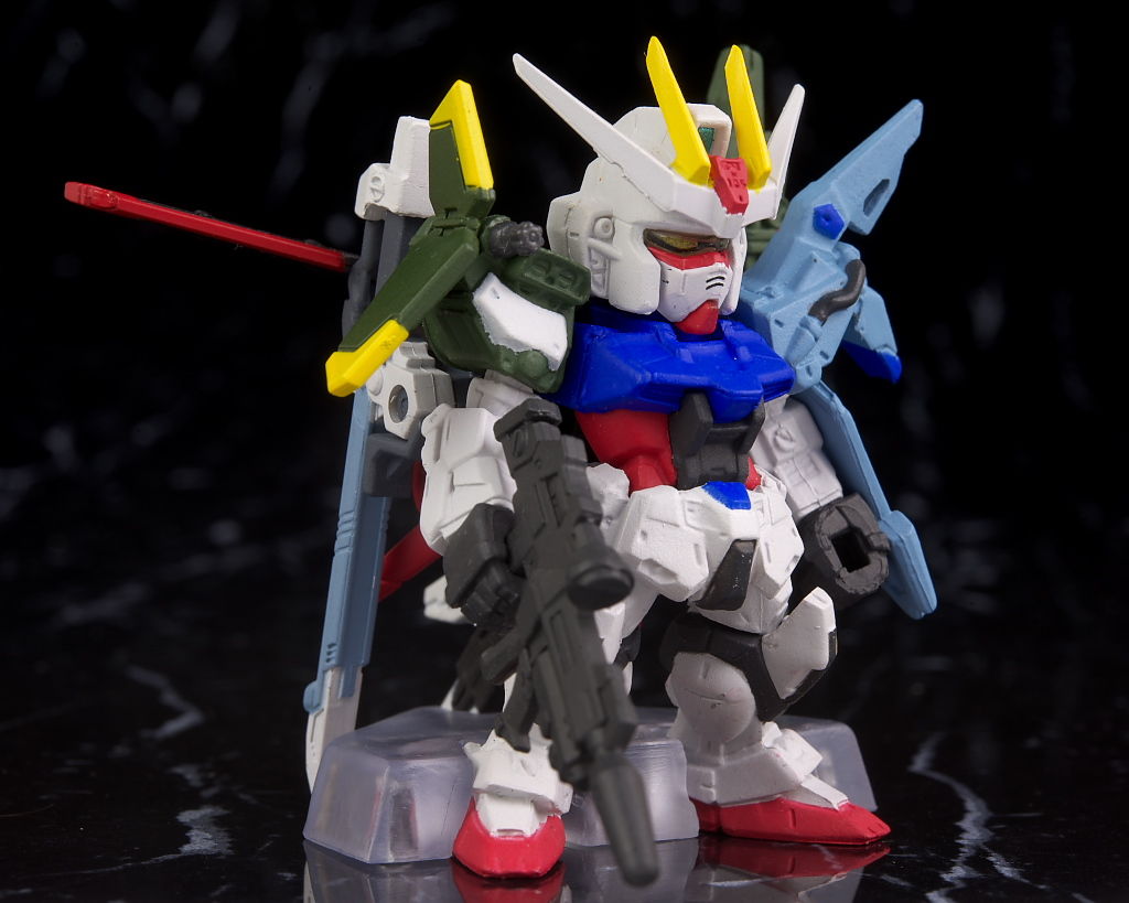 FW GUNDAM CONVERGE：CORE パーフェクトストライクガンダム