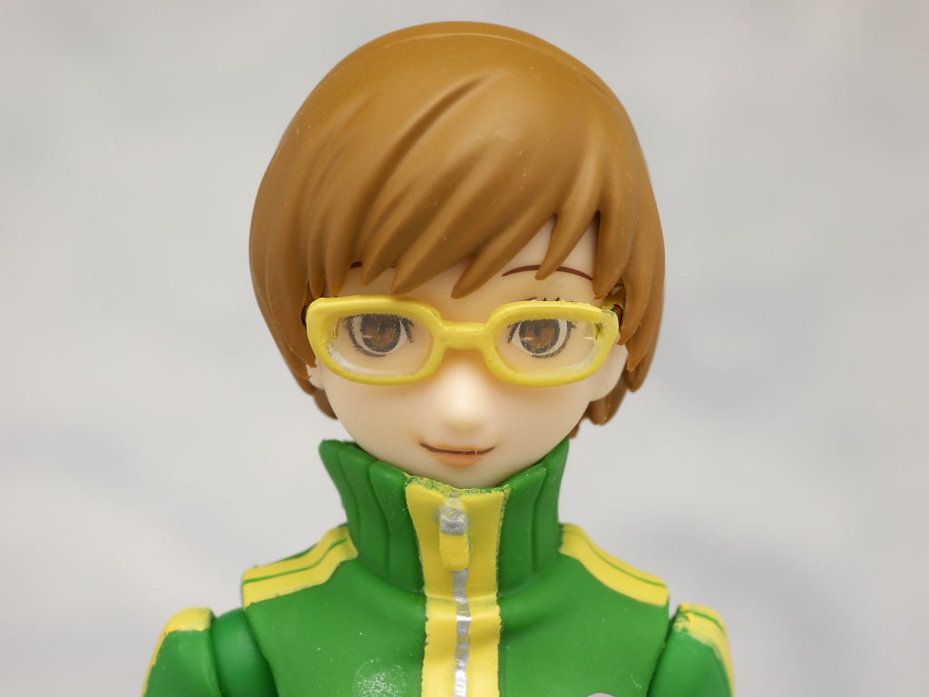 【新品未開封】ペルソナ4 フィギュア2点セット 里中千枝 クマメガネスタンド 新品未開封】ペルソナ4 フィギュア2点セット 里中千枝 クマ