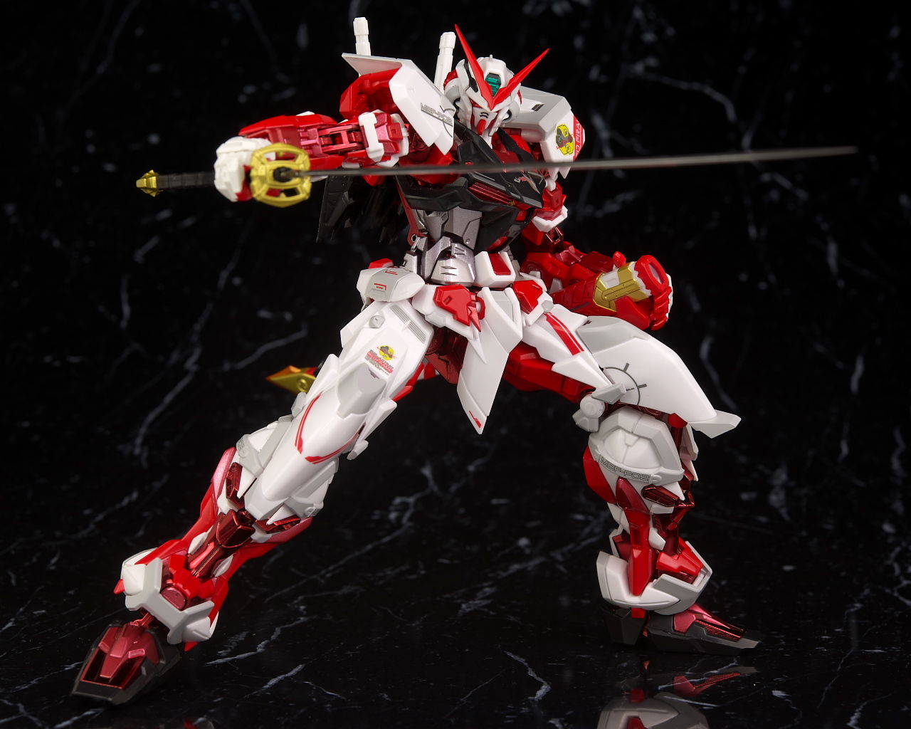 Metal Build ガンダムアストレイレッドフレーム レビュー はっちゃか Metal Build ガンダムアストレイレッドフレーム レビュー はっちゃか