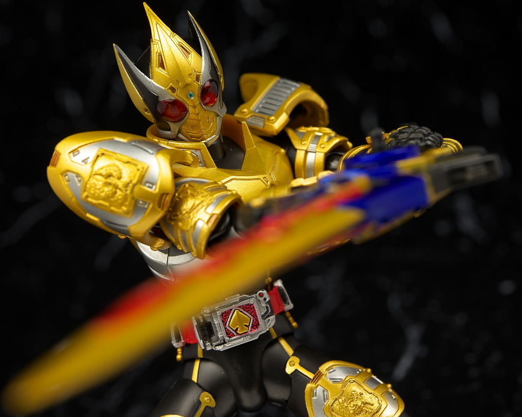 S.H.Figuarts 仮面ライダーブレイドキングフォーム