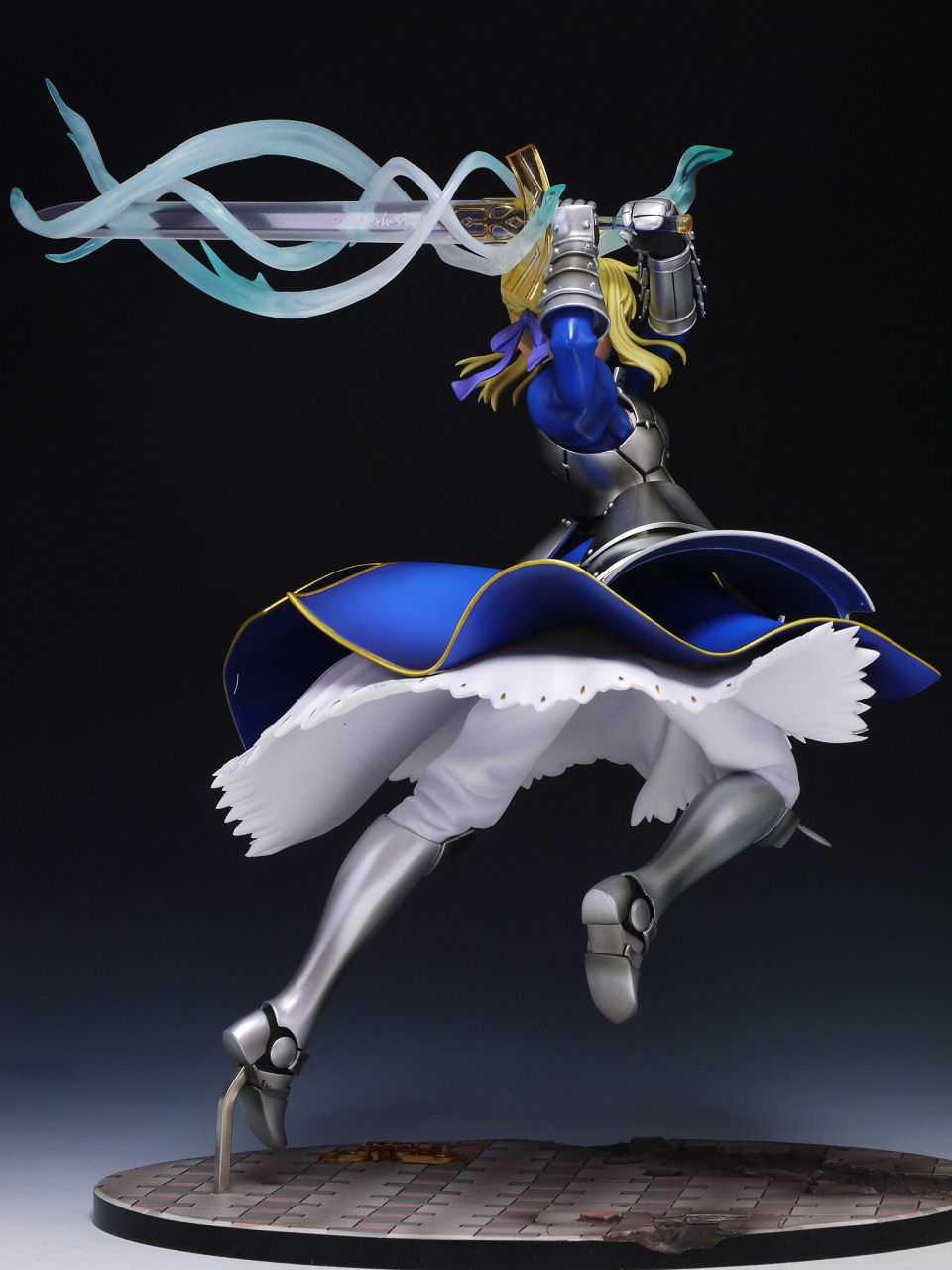 グッドスマイルカンパニー セイバー 約束された勝利の剣 エクスカリバー 1/7 セイバー ～約束された勝利の剣(エクスカリバー)～