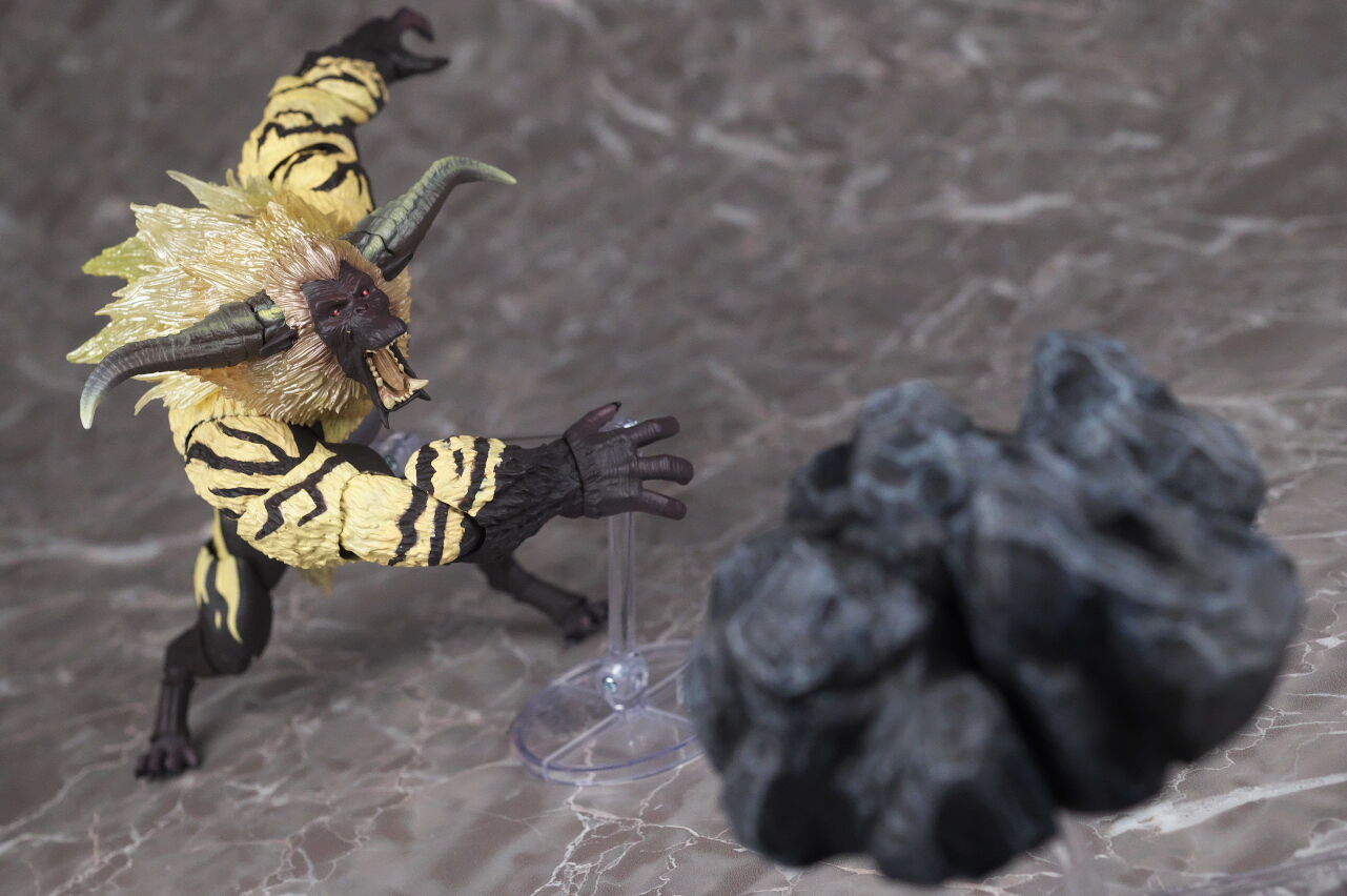 S.H.モンスターアーツ 激昂したラージャン レビュー : はっちゃか S.H.モンスターアーツ 激昂したラージャン レビュー : はっちゃか