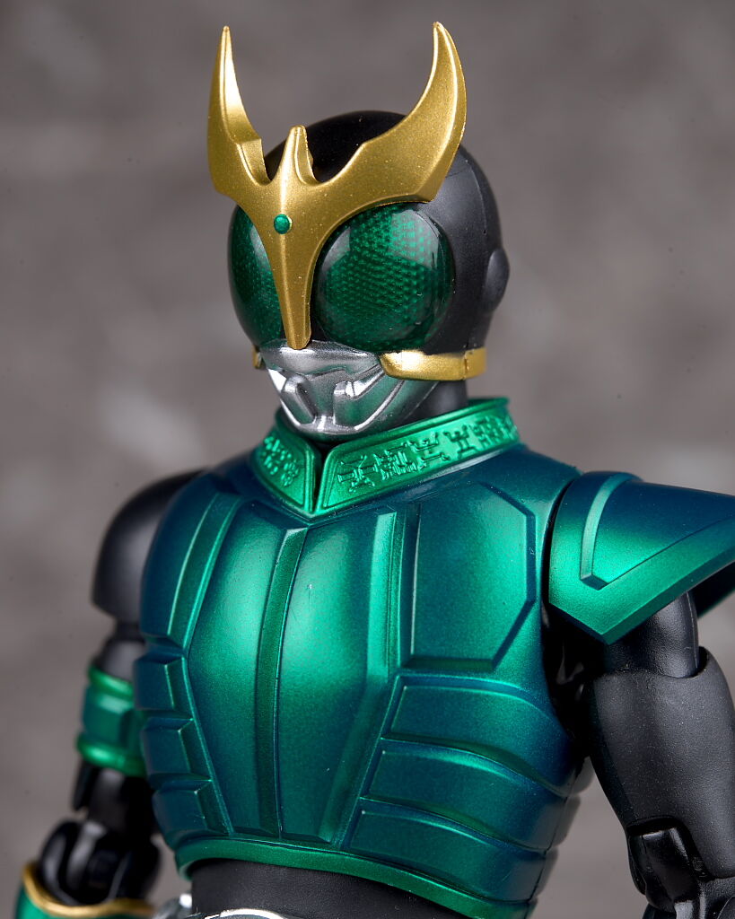 S.H.フィギュアーツ （真骨彫製法） 仮面ライダークウガ
