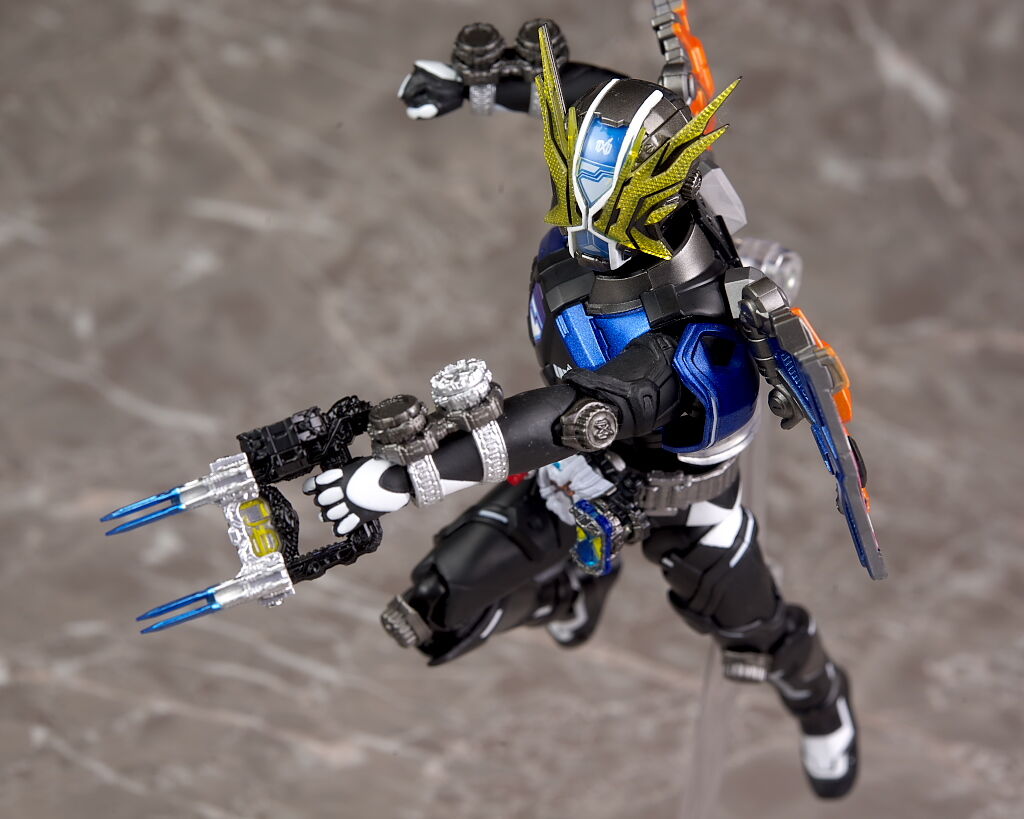 【新品未開封品】S.H.Figuarts　仮面ライダーゲイツ　リバイブ