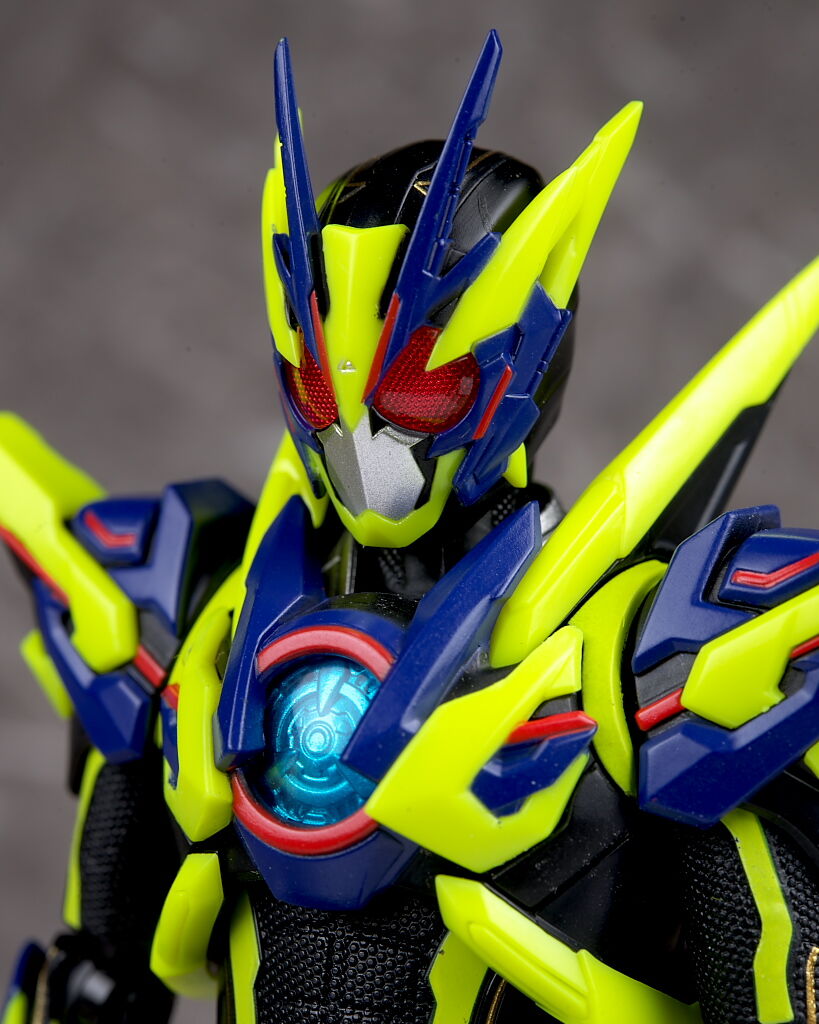 S.H.フィギュアーツ 仮面ライダーゼロワン シャイニングアサルト