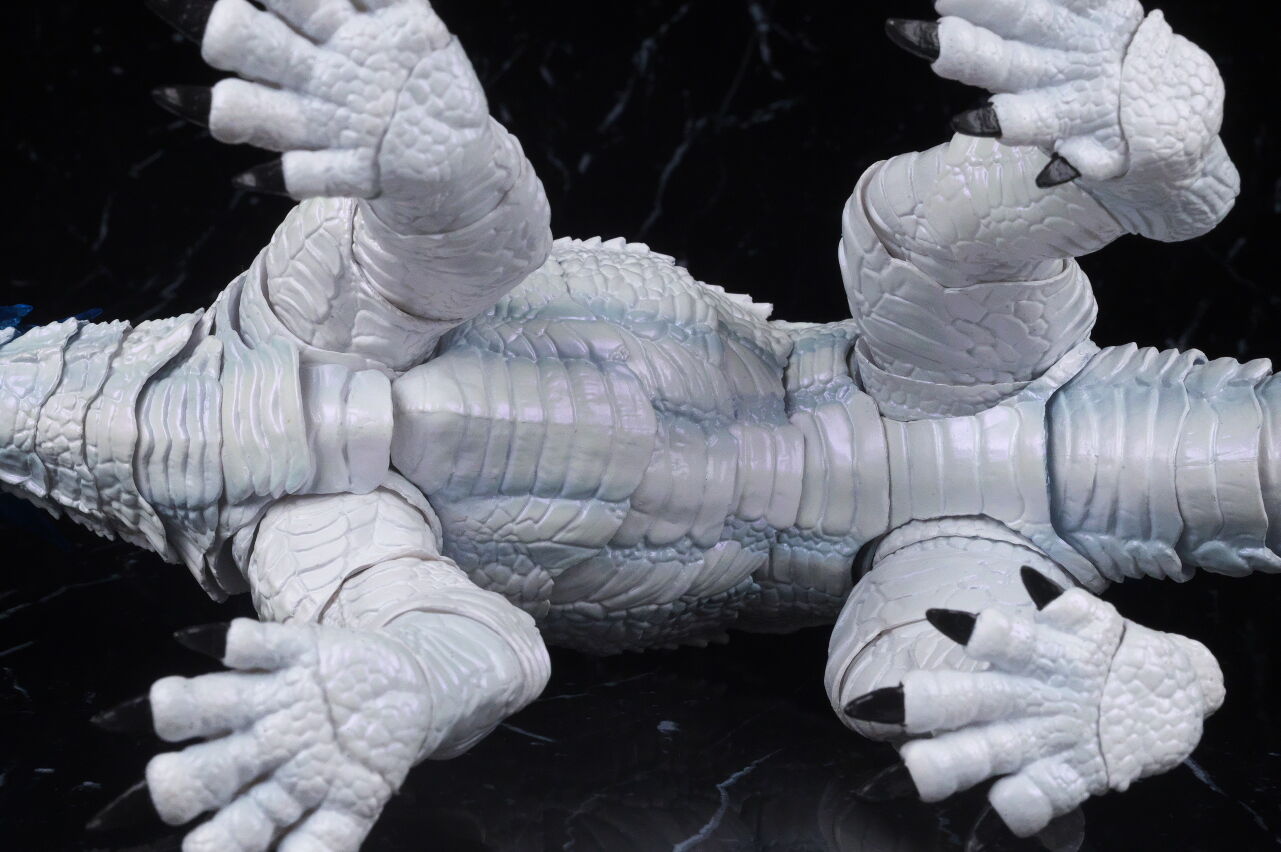 S.H.モンスターアーツ SHIMO FROM GODZILLA × KONG: THE NEW