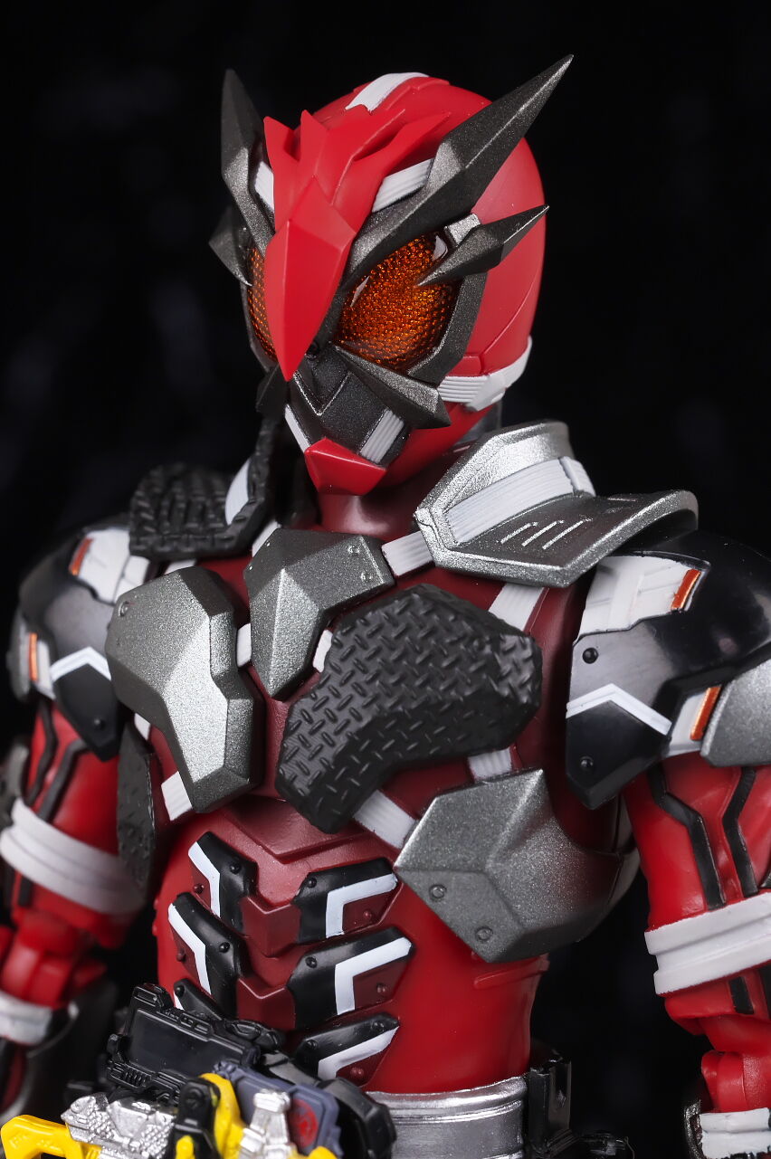 S.H.Figuarts (バンダイ エスエイチフィギュアーツ) 仮面