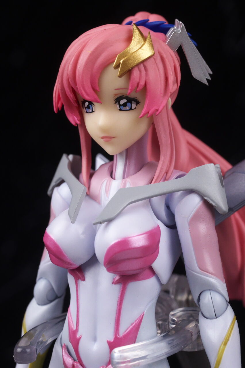 S.H.フィギュアーツ ラクス・クライン（パイロットスーツVer