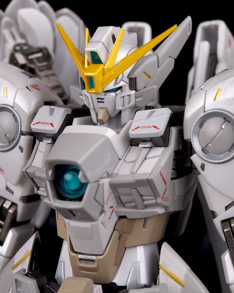 GUNDAM FIX FIGURATION METAL COMPOSITE ウイングガンダムスノー