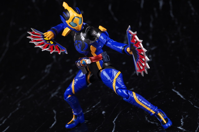 フィギュアーツ ジャンヌ レビュー