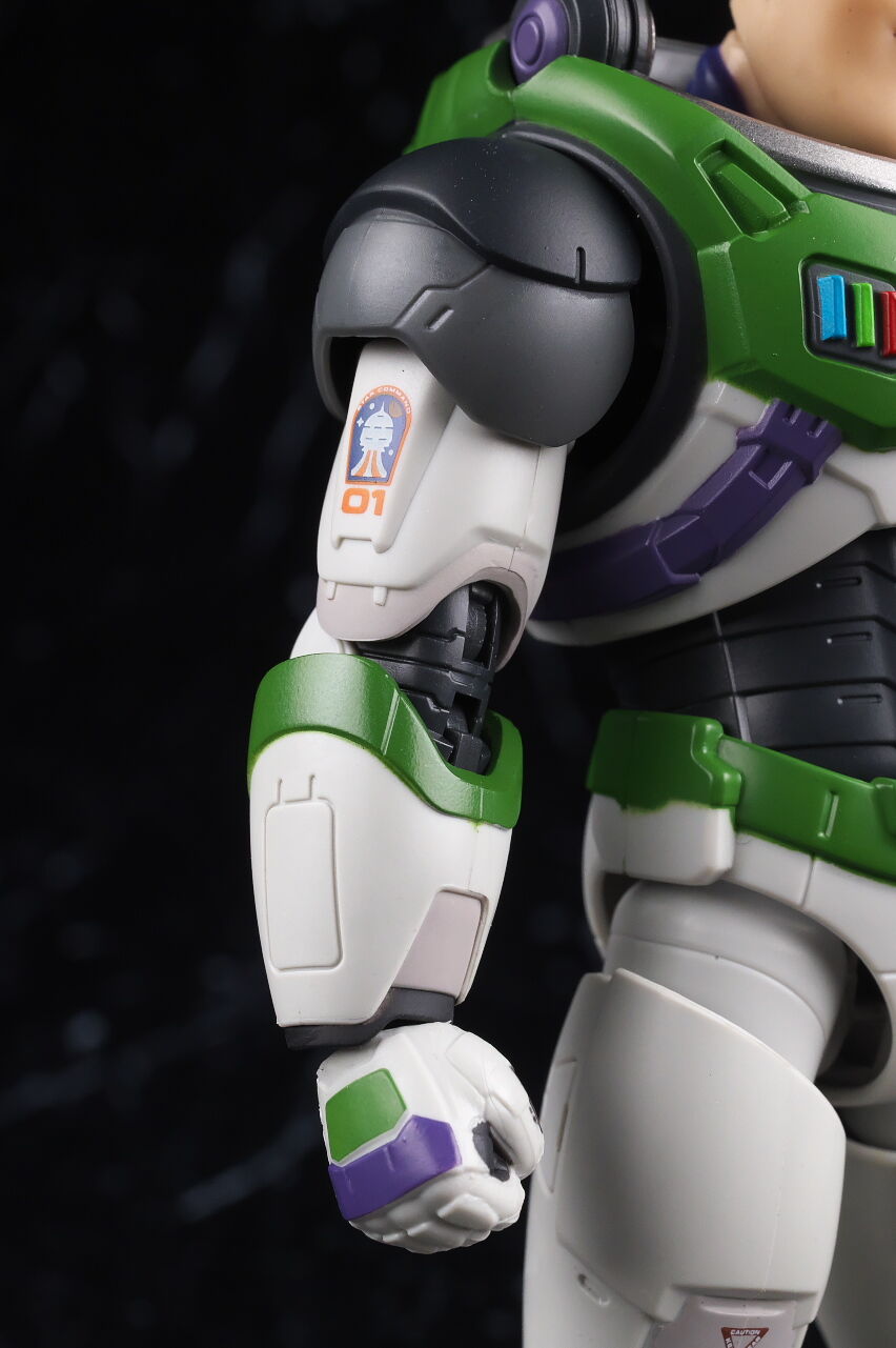S.H.フィギュアーツ バズ・ライトイヤー(アルファ・スーツ